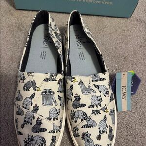 TOMS Raccoon Print Slip-On Shoes